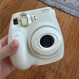 Fujifilm Instant Camera White